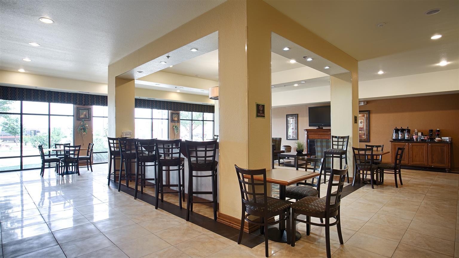 Best Western Plus Christopher Inn And Suites Forney Exterior photo